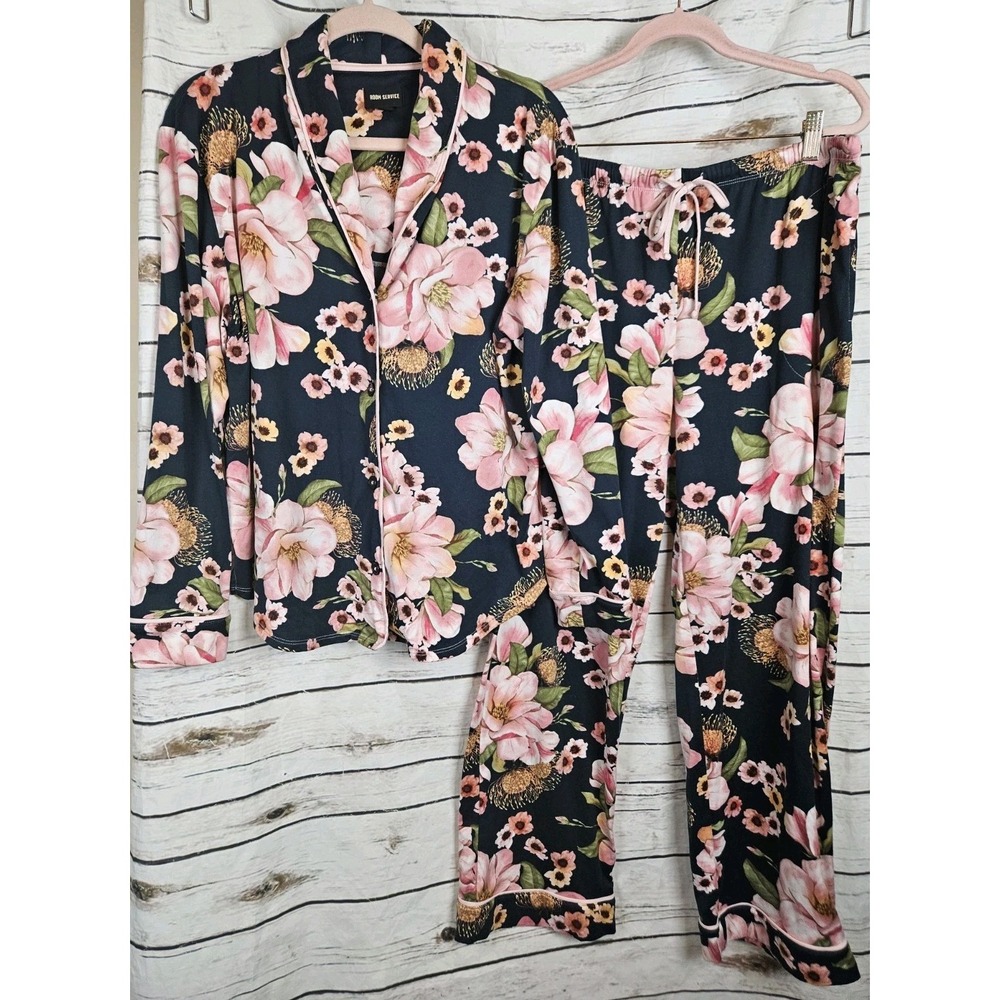 Room Service Dark Floral Pajamas Set L Top Pants Womens 2 Pc Knit